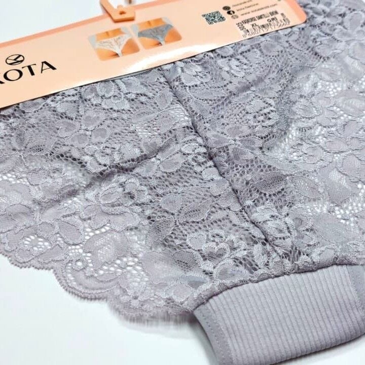 Kadın Dantelli Bikini Külot