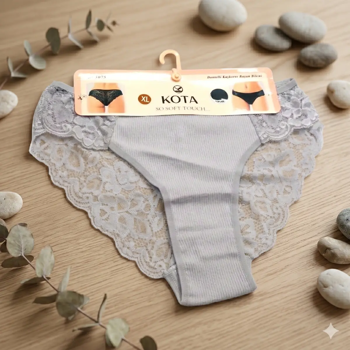 Kadın Dantelli Bikini Külot