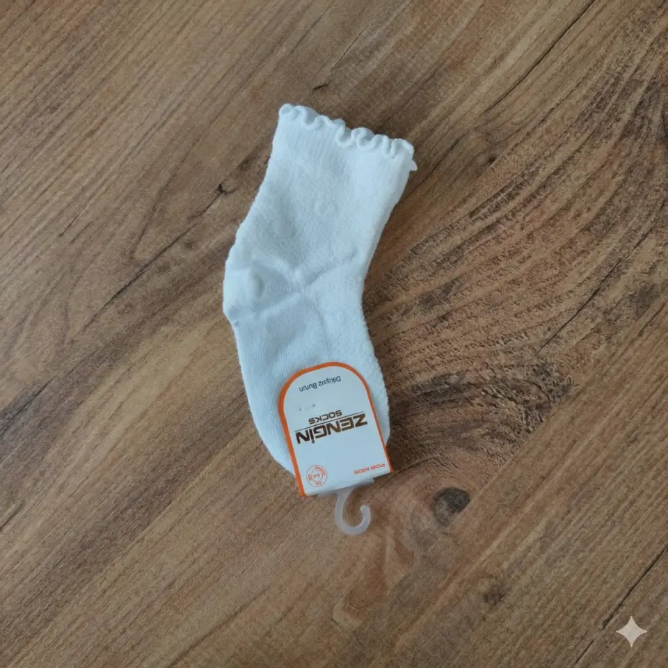 Fırfırlı Kız Çocuk Çorap Beyaz - 3-4 yaş